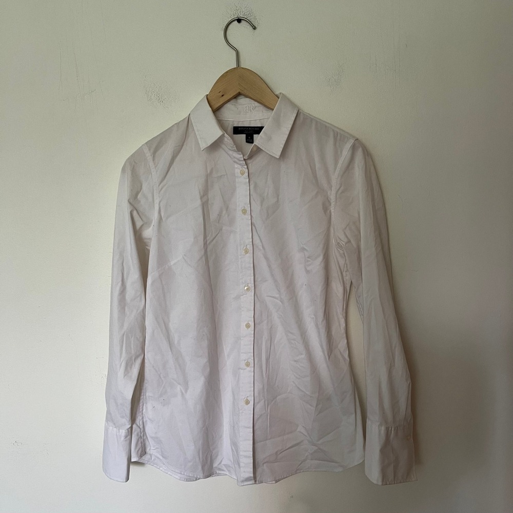 Banana Republic Riley Shirt Womens 6 White Long Sleeve Button Down Tailored Fit